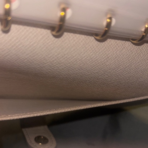 Louis Vuitton PM Agenda - Picture 10 of 14